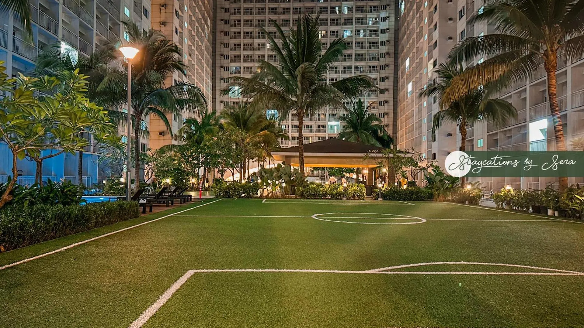 Apartahotel Shore Residences 2 Bedroom Near Naia Airport And Moa Manila