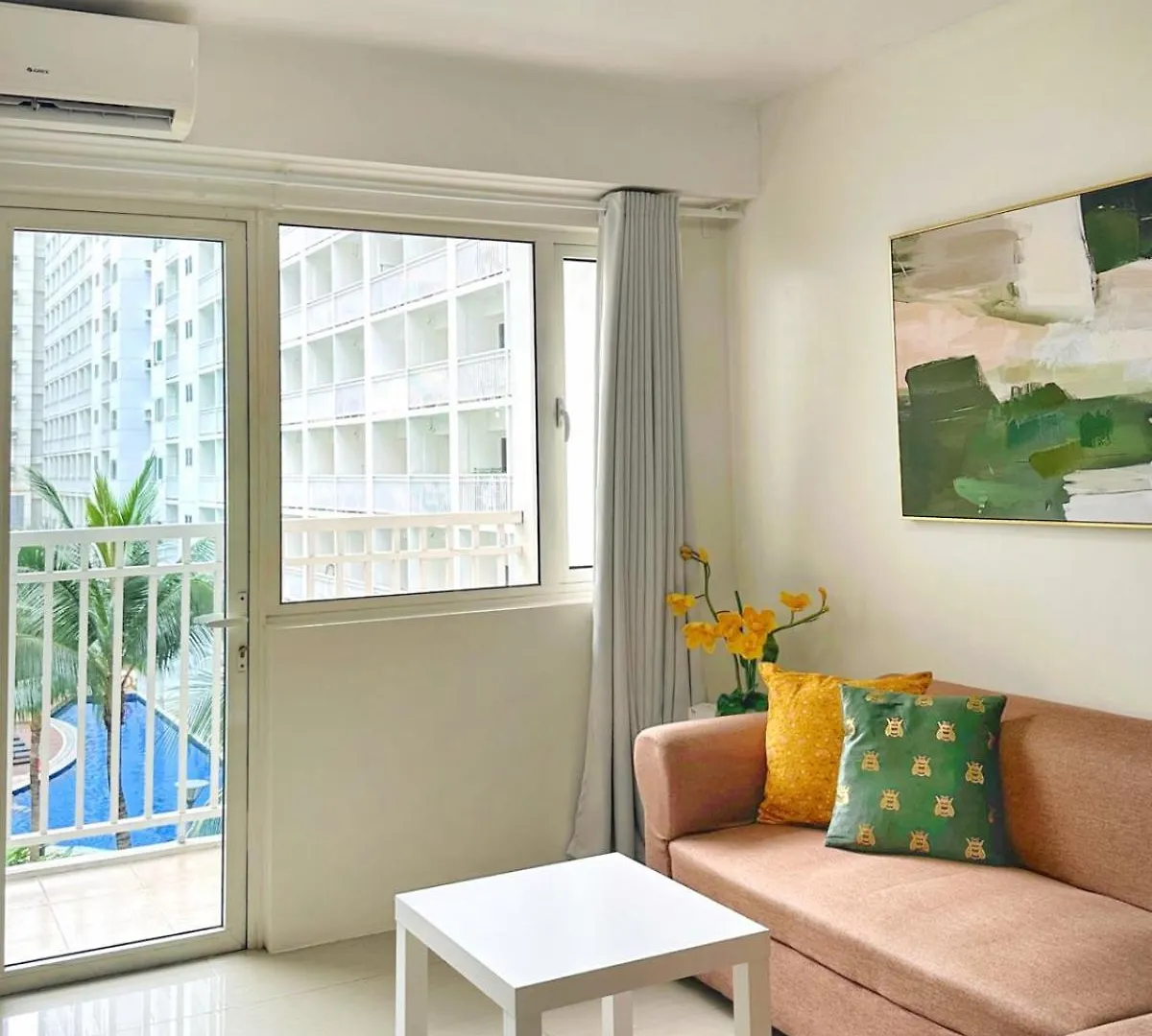 Shore Residences 2 Bedroom Near Naia Airport And Moa Manila Aparthotel