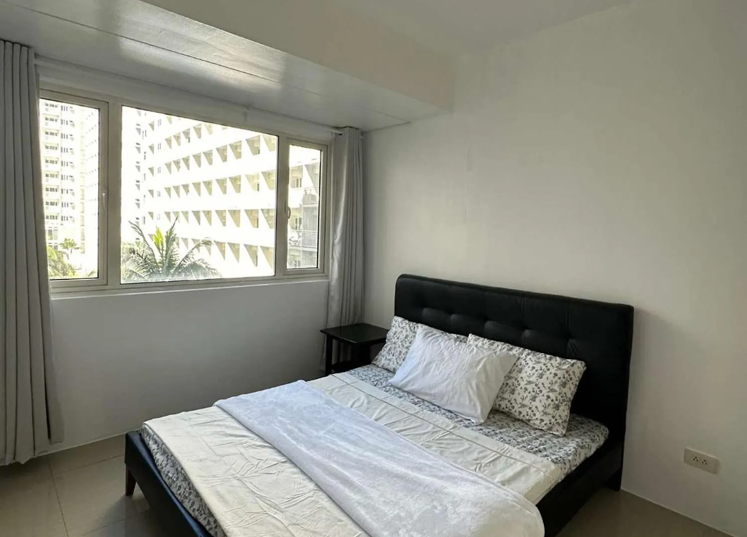 Aparthotel Shore Residences 2 Bedroom Near Naia Airport And Moa Manila