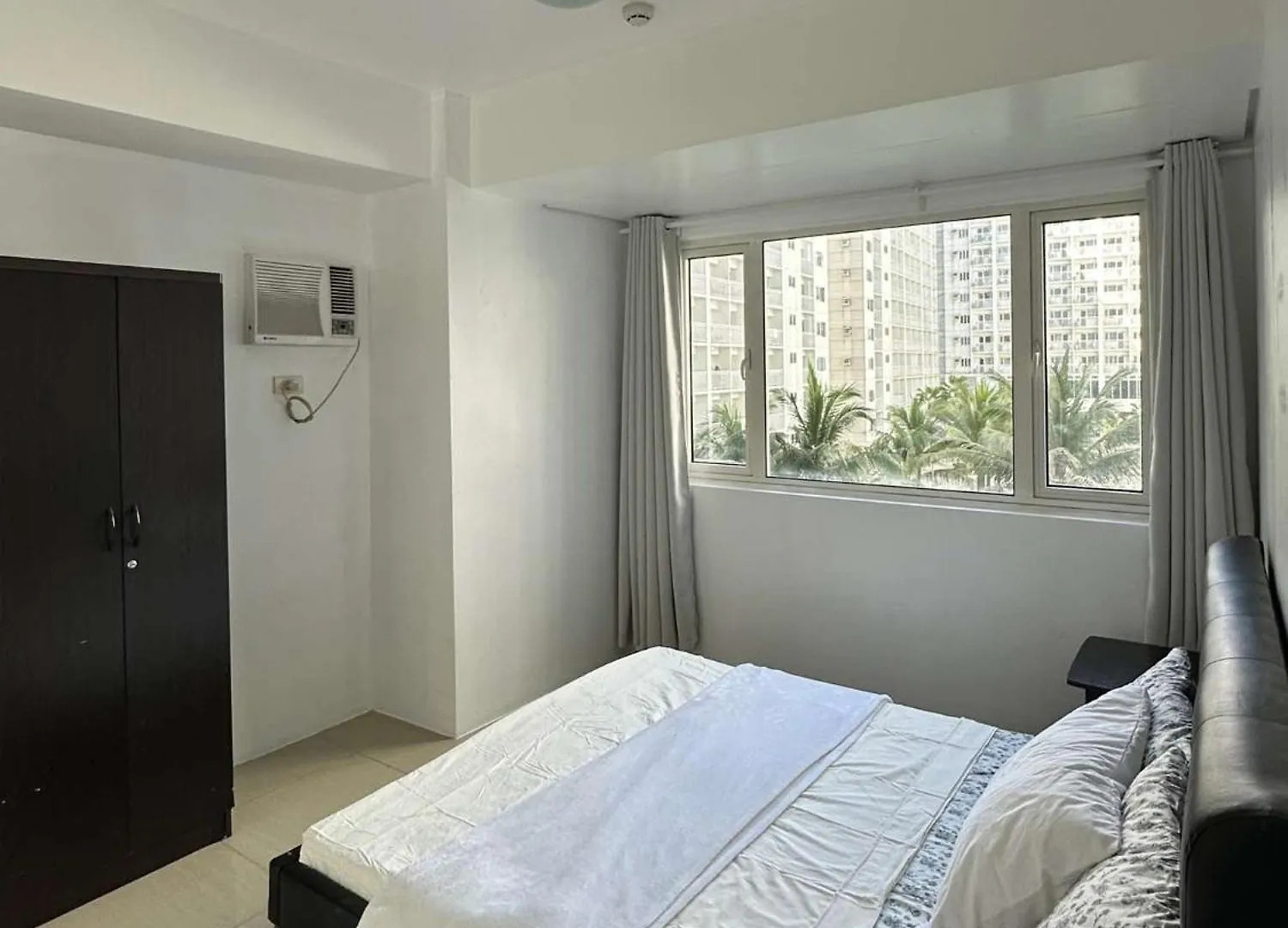 Shore Residences 2 Bedroom Near Naia Airport And Moa Manila Philippines